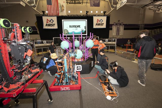 NASA Empowers Future Innovators at 2024 Aerospace Valley Robotics Competition