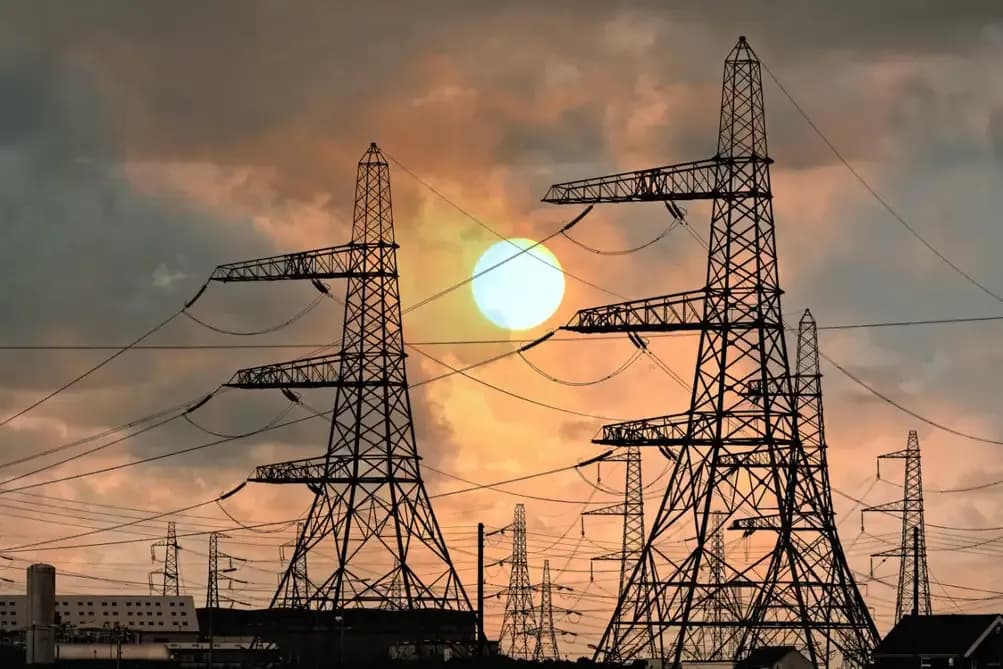 UK power grid faces blackout risk from rising summer heat, experts warn