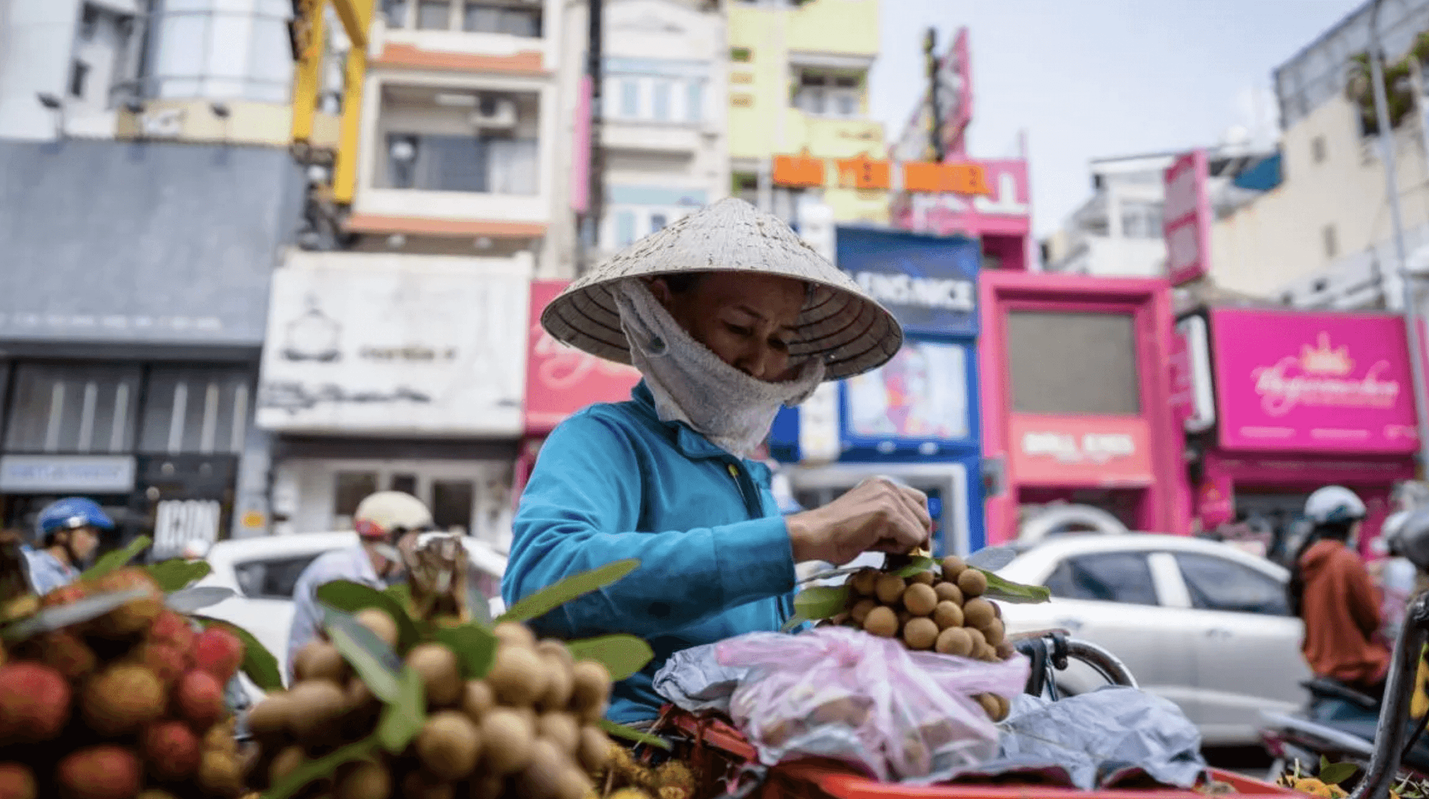 Vietnam Eyes Golden Visa to Boost Tourism to 23 Million Visitors in 2025