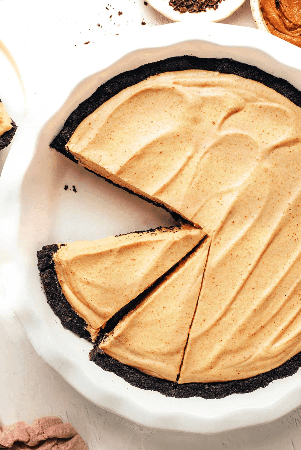 No-Bake Peanut Butter Pie with Oreo Crust